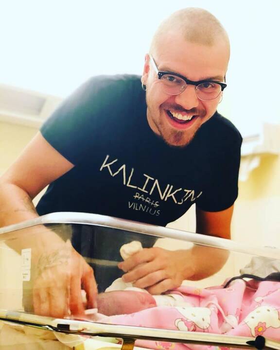 R. Kalinkinas antrą kartą tapo tėvu: mano žmona yra turbomoteris