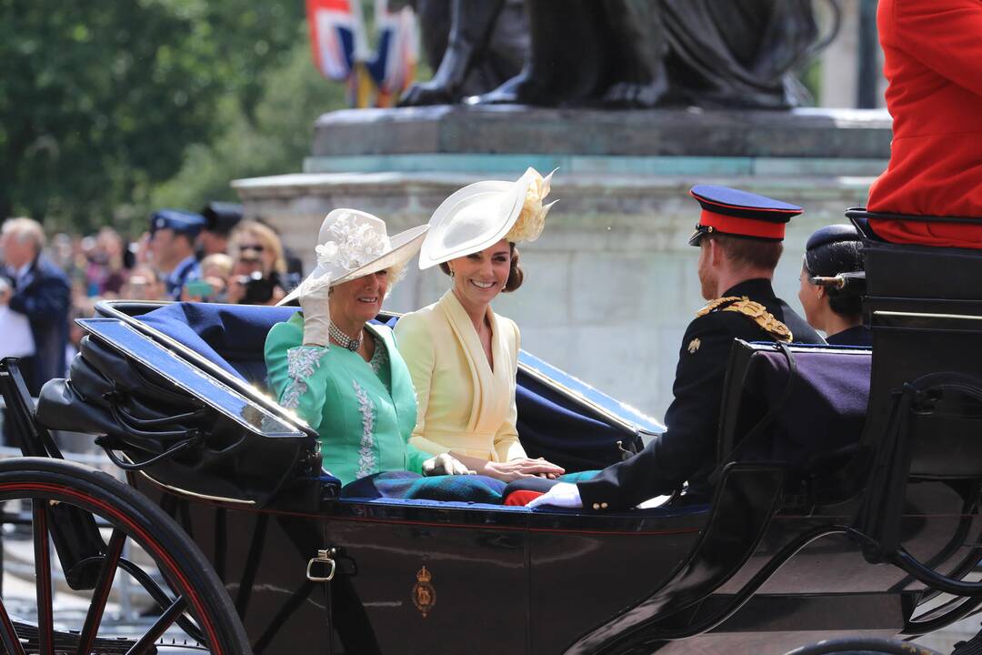 Karalienės Elizabeth II oficialusis gimtadienis