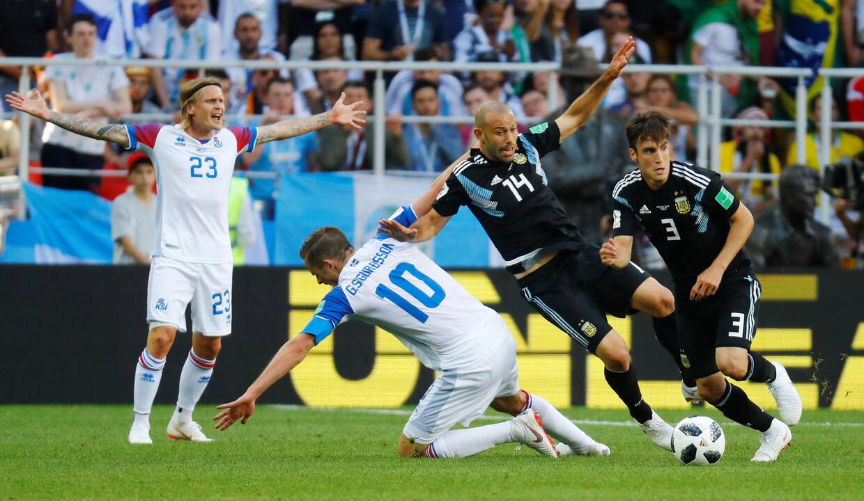 Islandai savo pasaką pasaulio čempionate pradėjo lygiosiomis