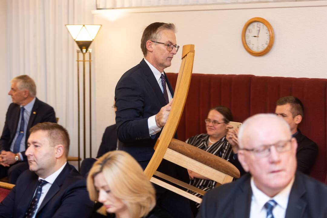 Seimo opozicinės frakcijos susitiko su A. Bilotaite