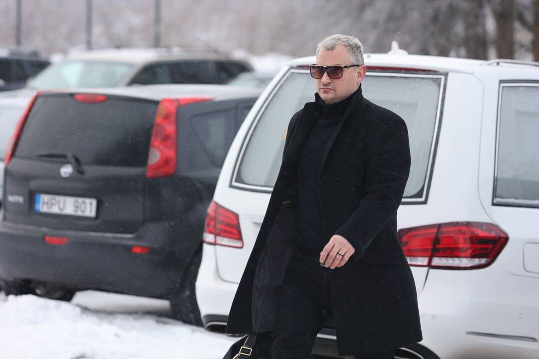 V. Katunskytė išlydima amžinojo poilsio