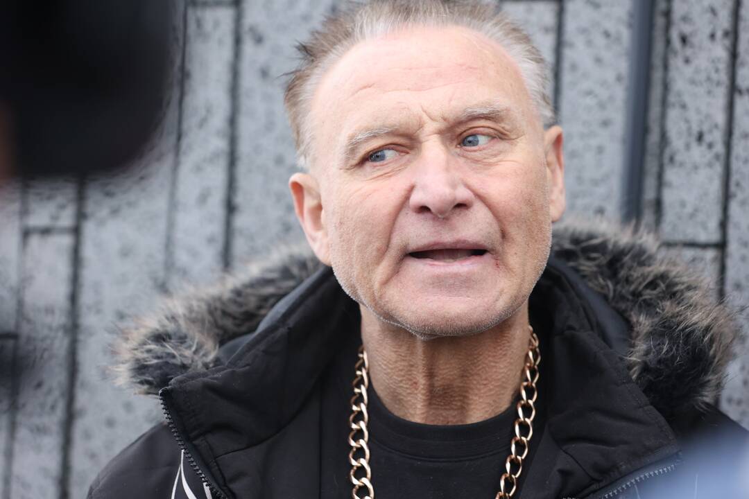 V. Katunskytė išlydima amžinojo poilsio