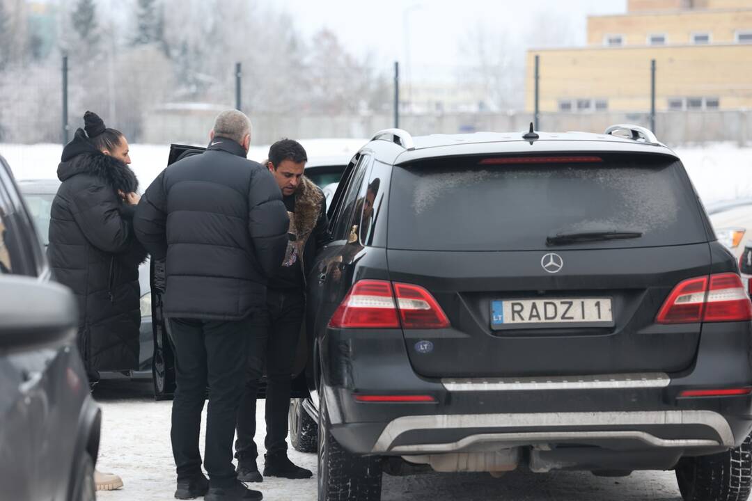 V. Katunskytė išlydima amžinojo poilsio