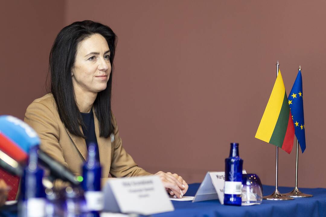 N. Grunskienės, A. Kostin ir  K. Polite spaudos konferencija