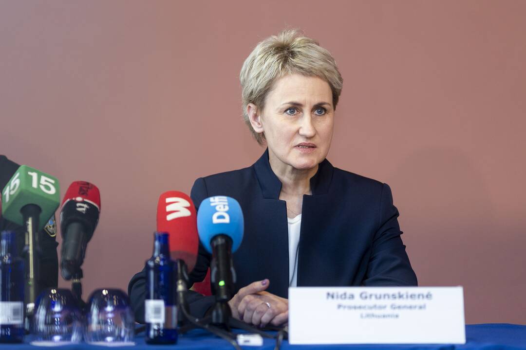 N. Grunskienės, A. Kostin ir  K. Polite spaudos konferencija