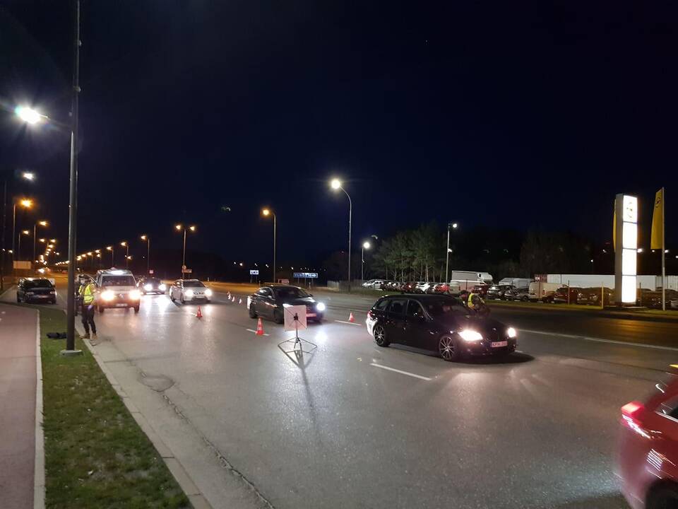 Kaunas uždaromas beveik trims paroms