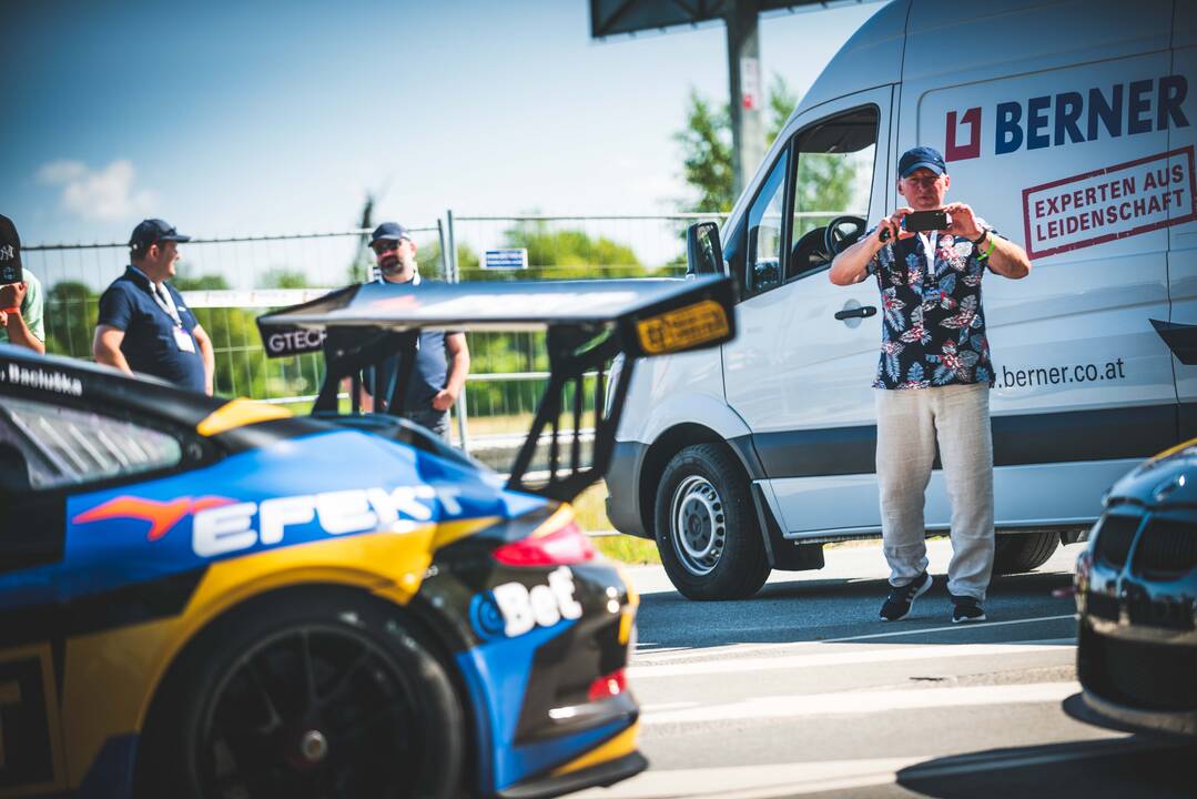 Palanga alsuoja „Aurum 1006 km lenktynių“ ritmu