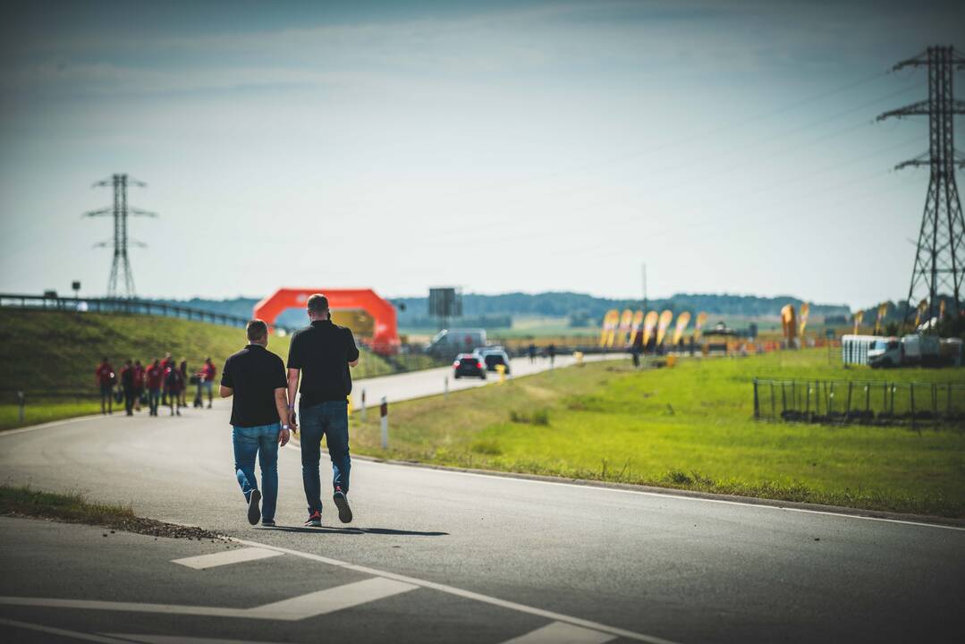 Palanga alsuoja „Aurum 1006 km lenktynių“ ritmu