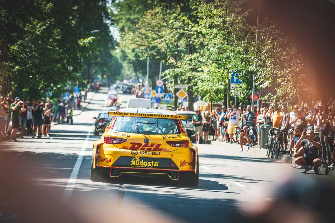 Palanga alsuoja „Aurum 1006 km lenktynių“ ritmu