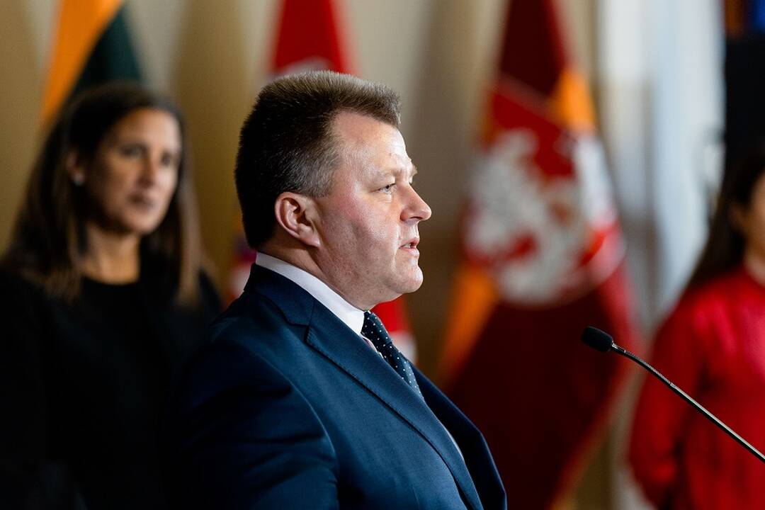 Mantas Adomėnas