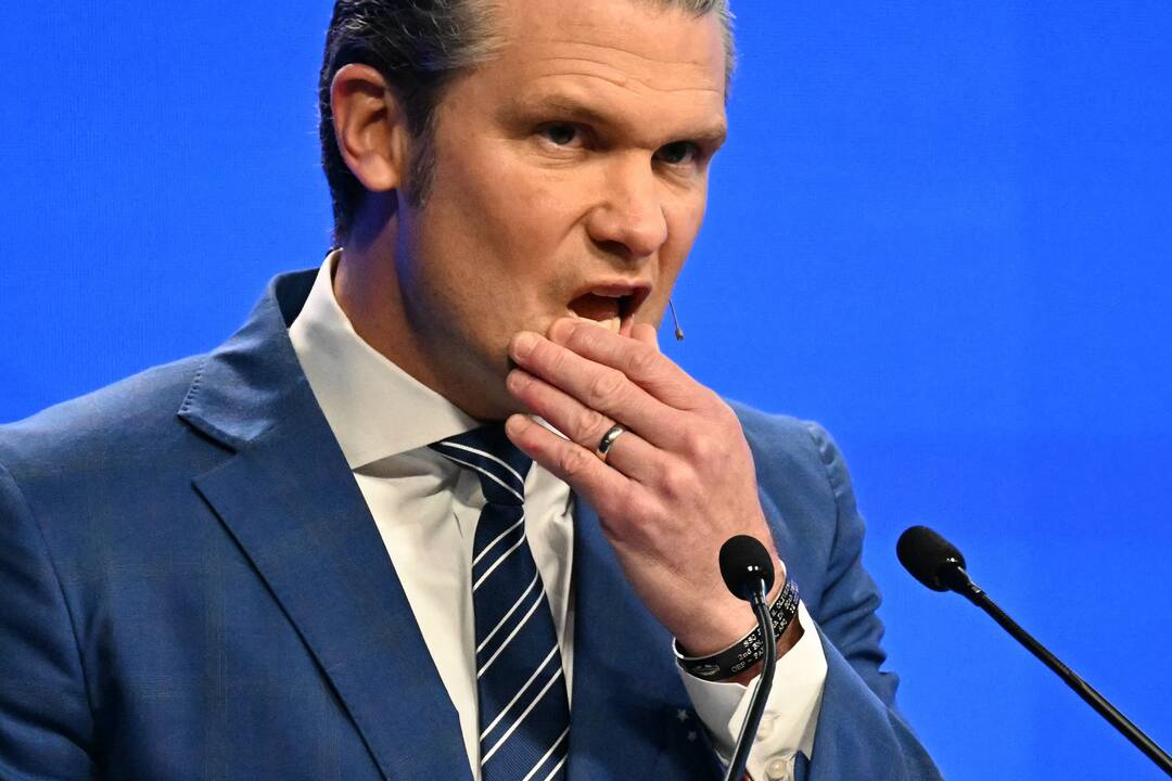 Pentagono vadovas: Kinija rengiasi panaudoti jėgą