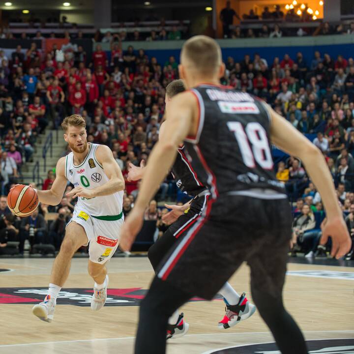 Vilniuje dominavęs „Žalgiris“ tapo vienvaldžiu LKL lyderiu