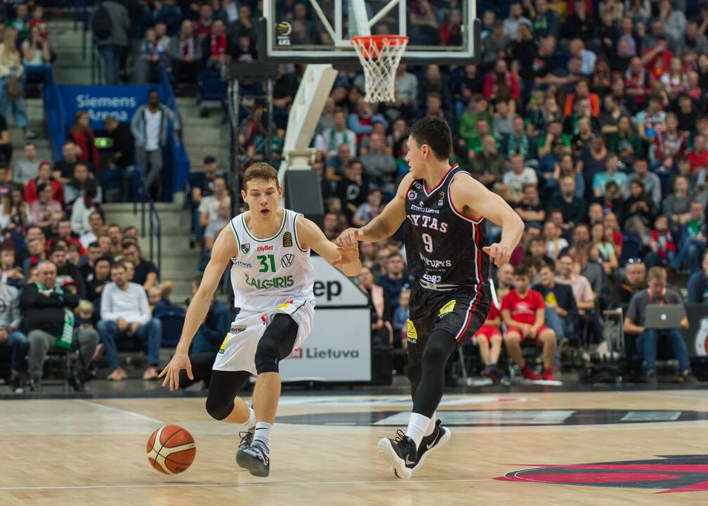 Vilniuje dominavęs „Žalgiris“ tapo vienvaldžiu LKL lyderiu