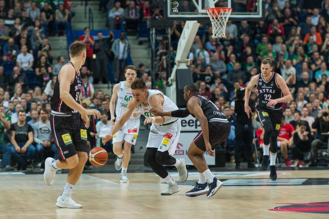Vilniuje dominavęs „Žalgiris“ tapo vienvaldžiu LKL lyderiu