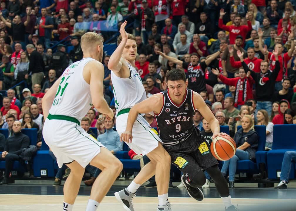 Vilniuje dominavęs „Žalgiris“ tapo vienvaldžiu LKL lyderiu