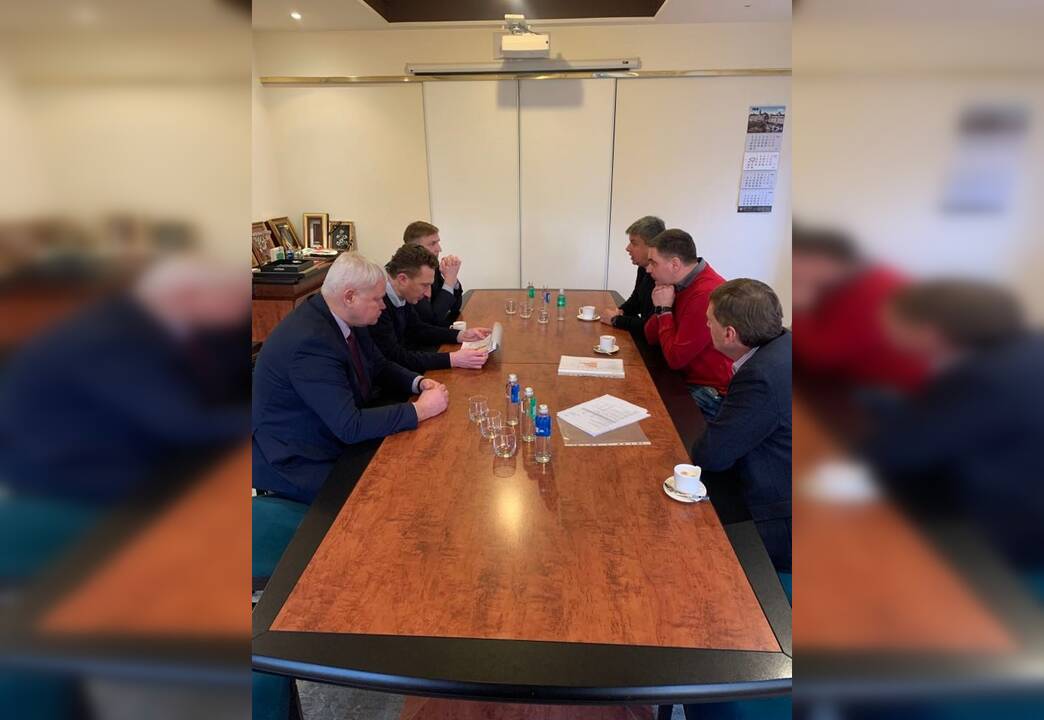 Diskusija: susitikime su rangovais buvo svarstoma kreiptis į ESO vadovus Vilniuje.