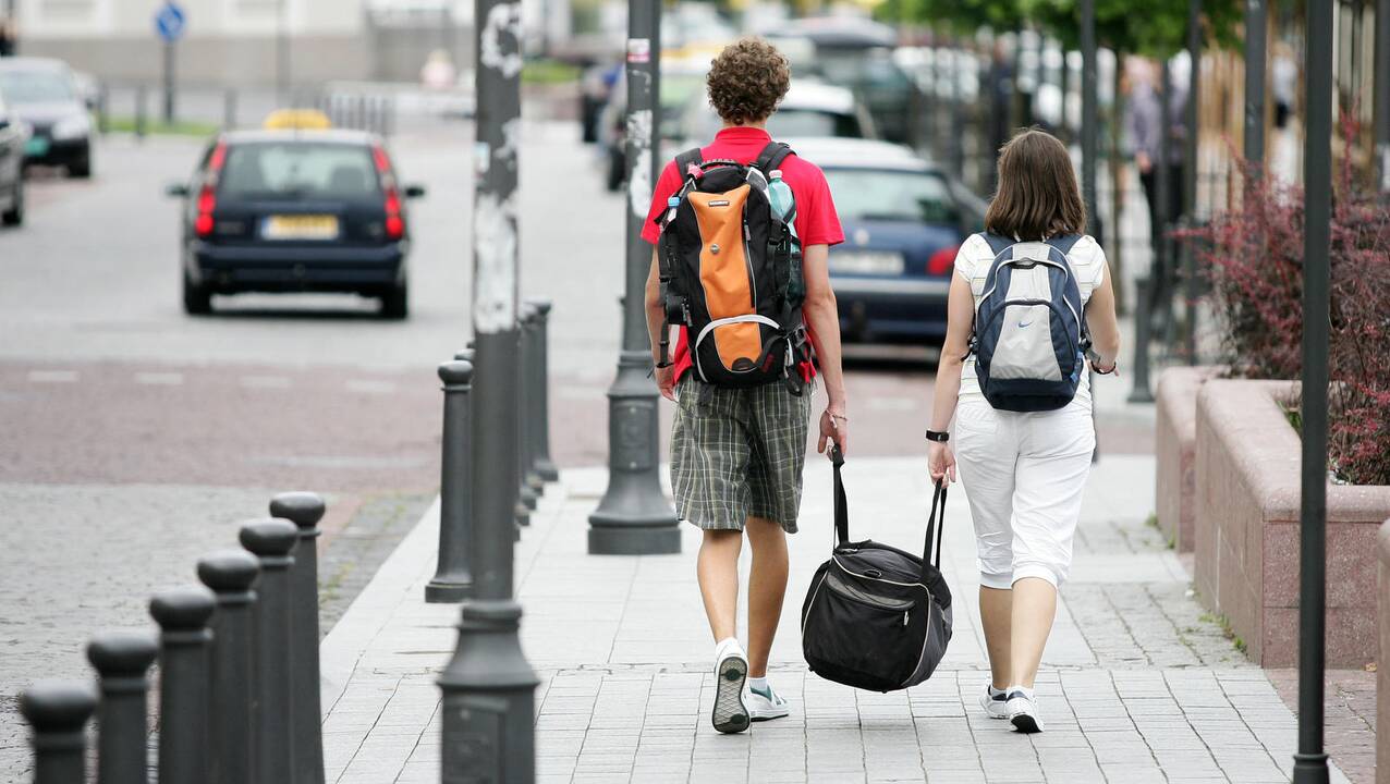Naujausia statistika džiugina: emigracija sumažėjo beveik ketvirtadaliu
