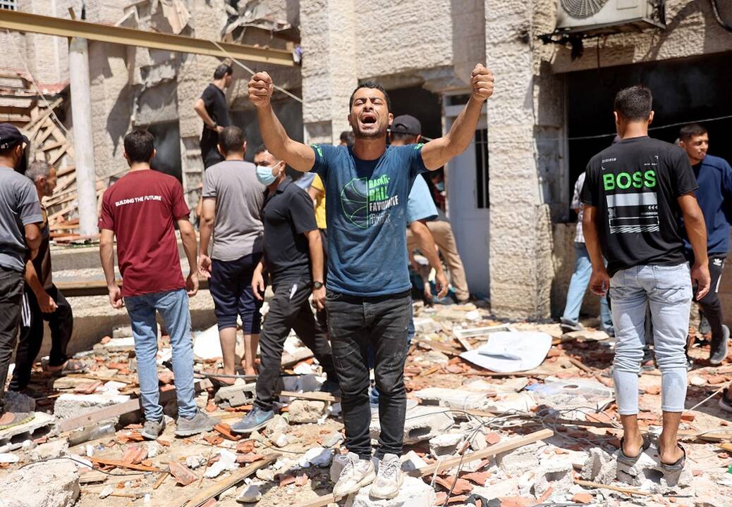 „Hamas“ pareigūnas: derybos dėl įkaitų išlaisvinimo įmanomos ir be nuolatinių paliaubų