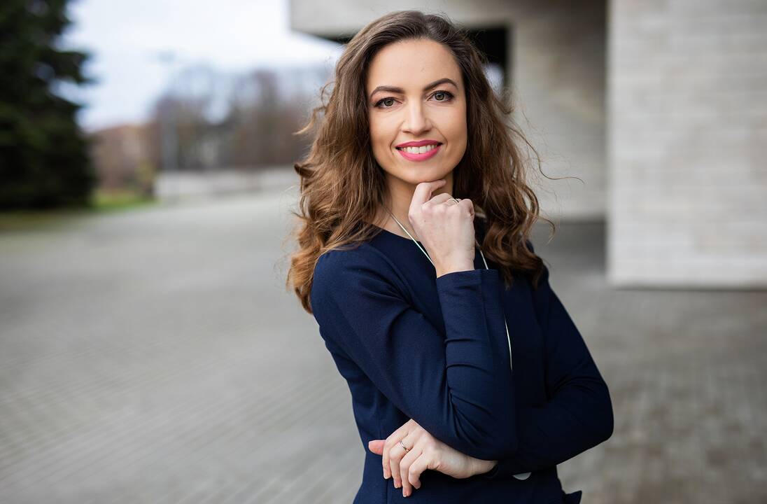 Pasikeitė: daugelis parduotuvių per karantiną dirbo trumpiau, buvo ir laikinai užsidariusių, dalis žmonių apskritai ėmė jose lankytis gerokai rečiau. Kai kurie nauji pirkėjų įpročiai pastebimi ir šiandien.
