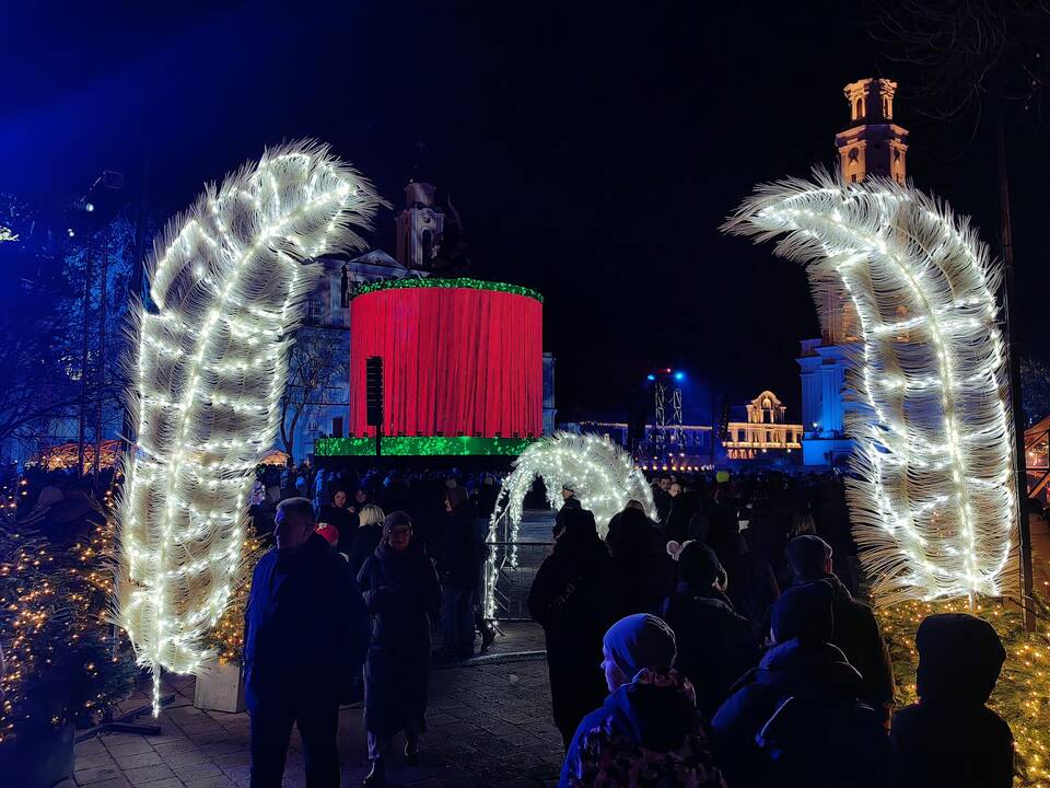 Kaunas plūsta į Rotušės aikštę