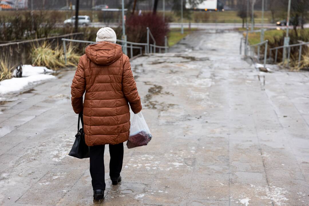Dėl plikledžio Vilniuje padvigubėjo traumas patyrusių pacientų