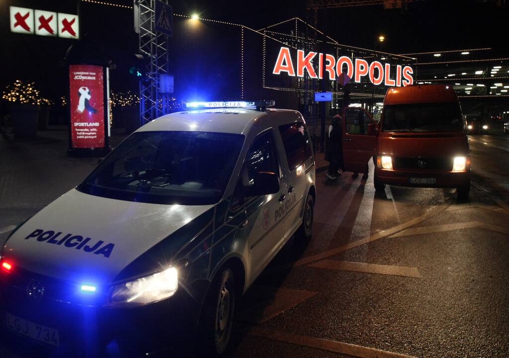 Kaune evakuotas prekybos centras „Akropolis“