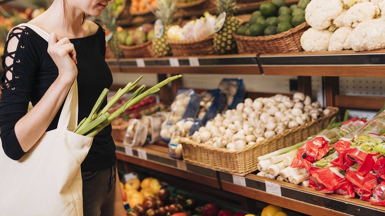 Įpareigojo mažinti šimtų produktų kainas: ar Lietuva galėtų padaryti tą patį?