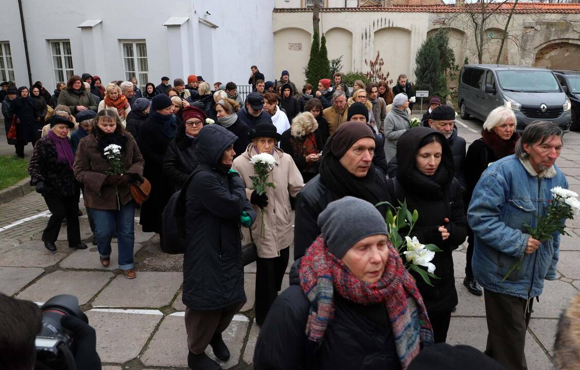Atsisveikinimas su E. Nekrošiumi „Meno Forto“ salėje