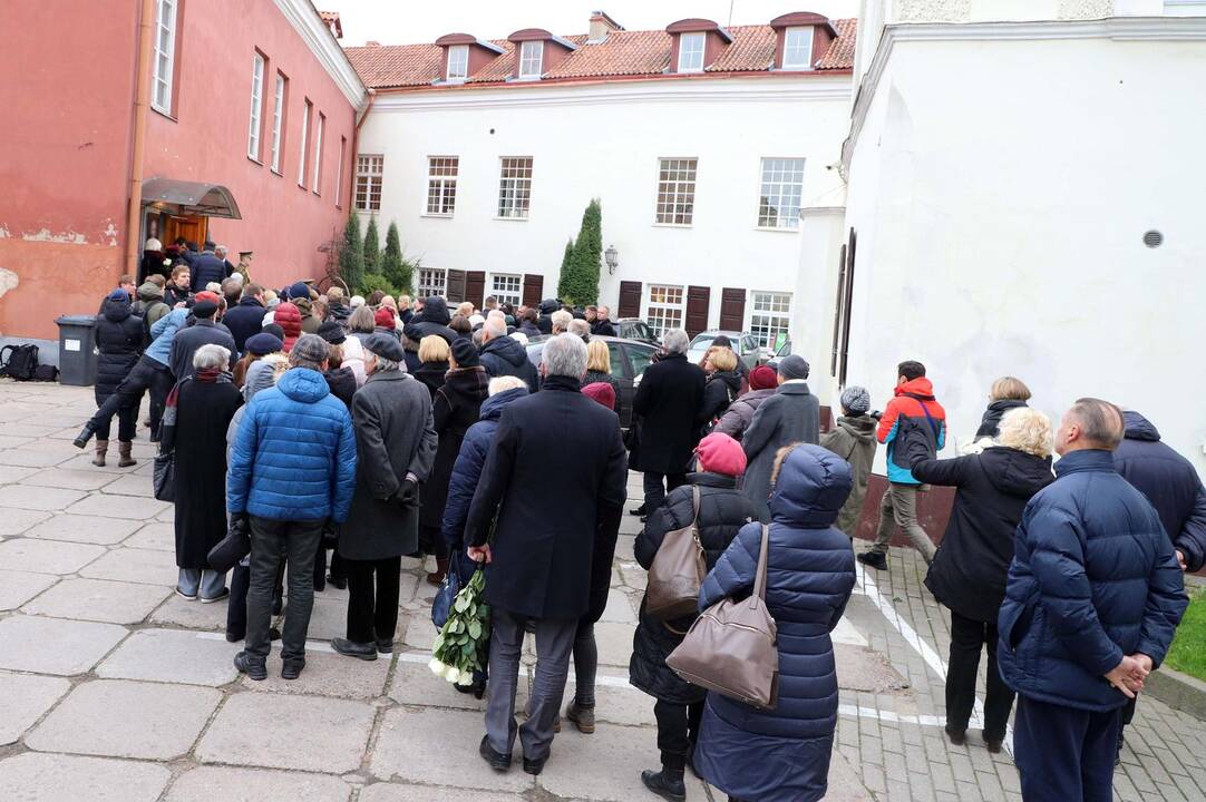 Atsisveikinimas su E. Nekrošiumi „Meno Forto“ salėje