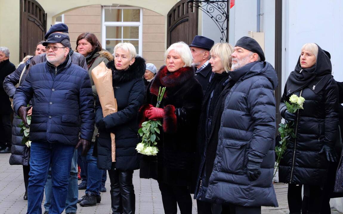 Atsisveikinimas su E. Nekrošiumi „Meno Forto“ salėje