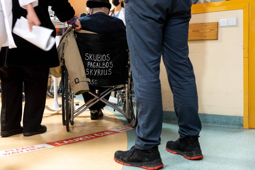 Dėl plikledžio Vilniuje padvigubėjo traumas patyrusių pacientų