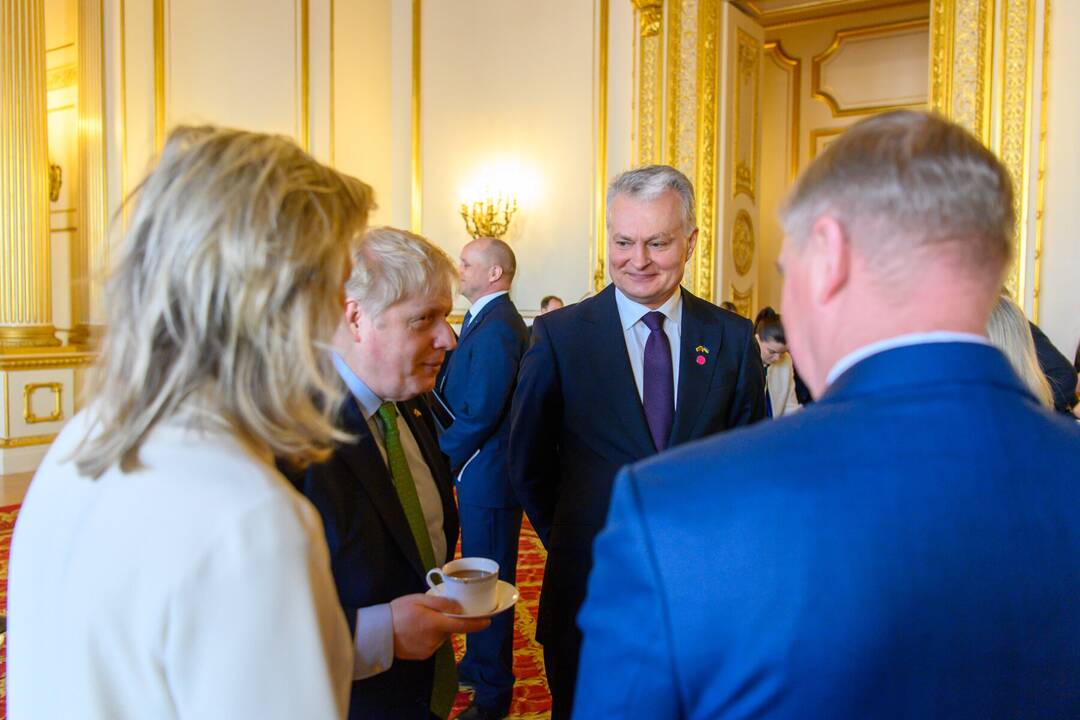 Prezidentas dalyvauja JEF valstybių narių vadovų susitikime