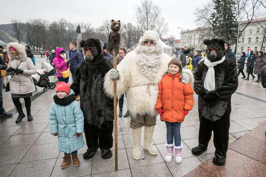 Sostinėje susirinko šeši Kalėdų Seneliai