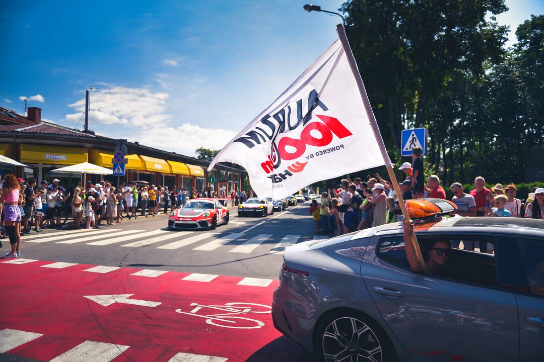 Palanga alsuoja „Aurum 1006 km lenktynių“ ritmu