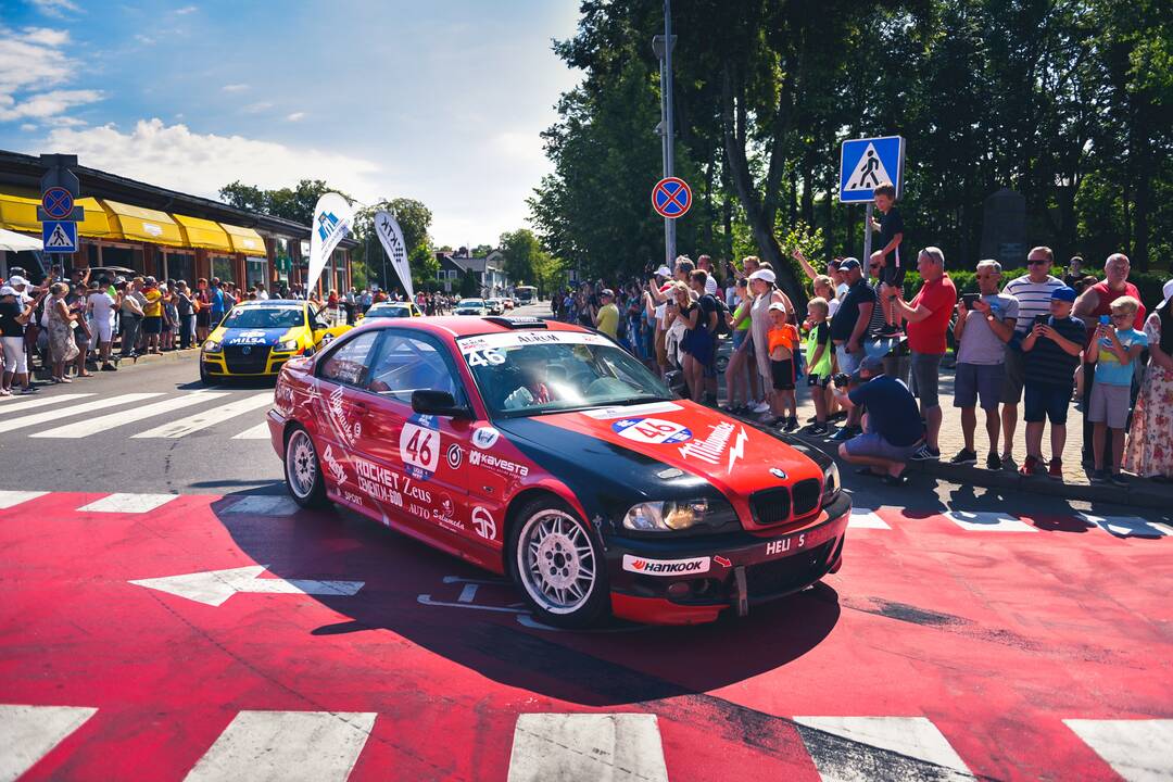 Palanga alsuoja „Aurum 1006 km lenktynių“ ritmu