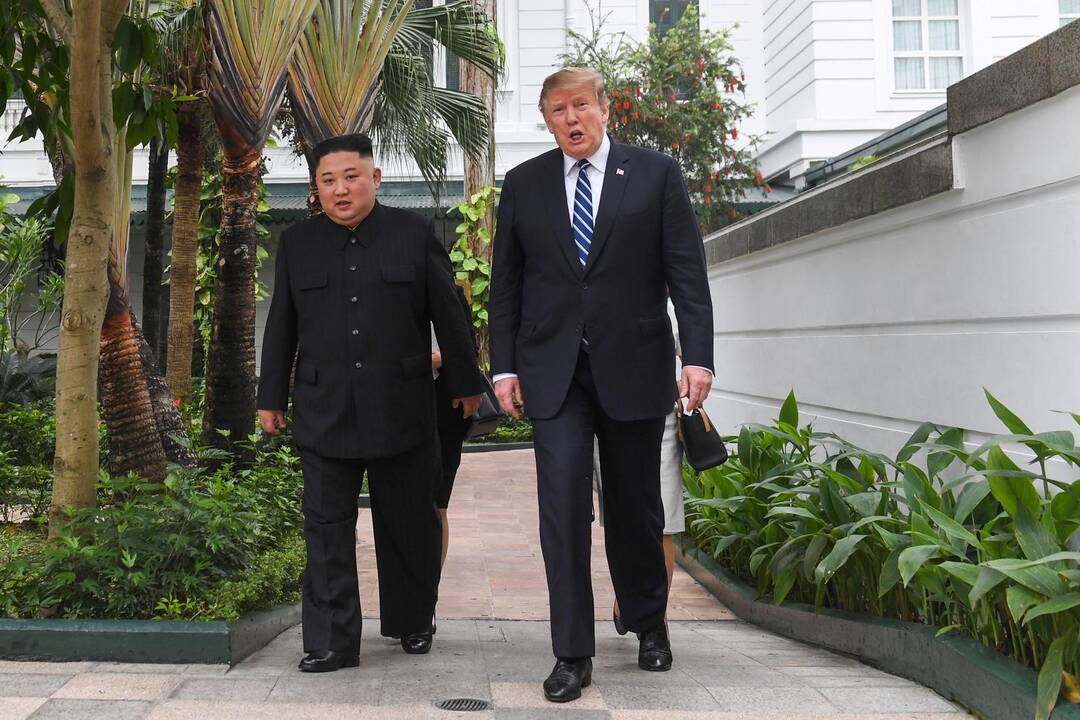 Kim Jong Unas ir Donaldas Trumpas