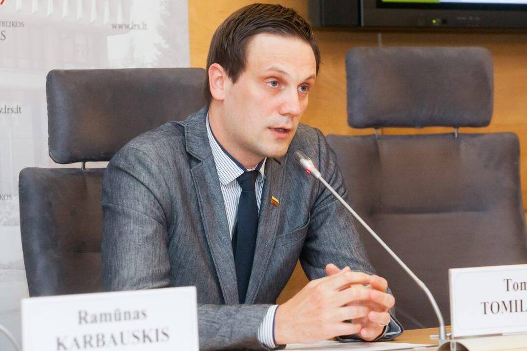 T. Tomlinas
