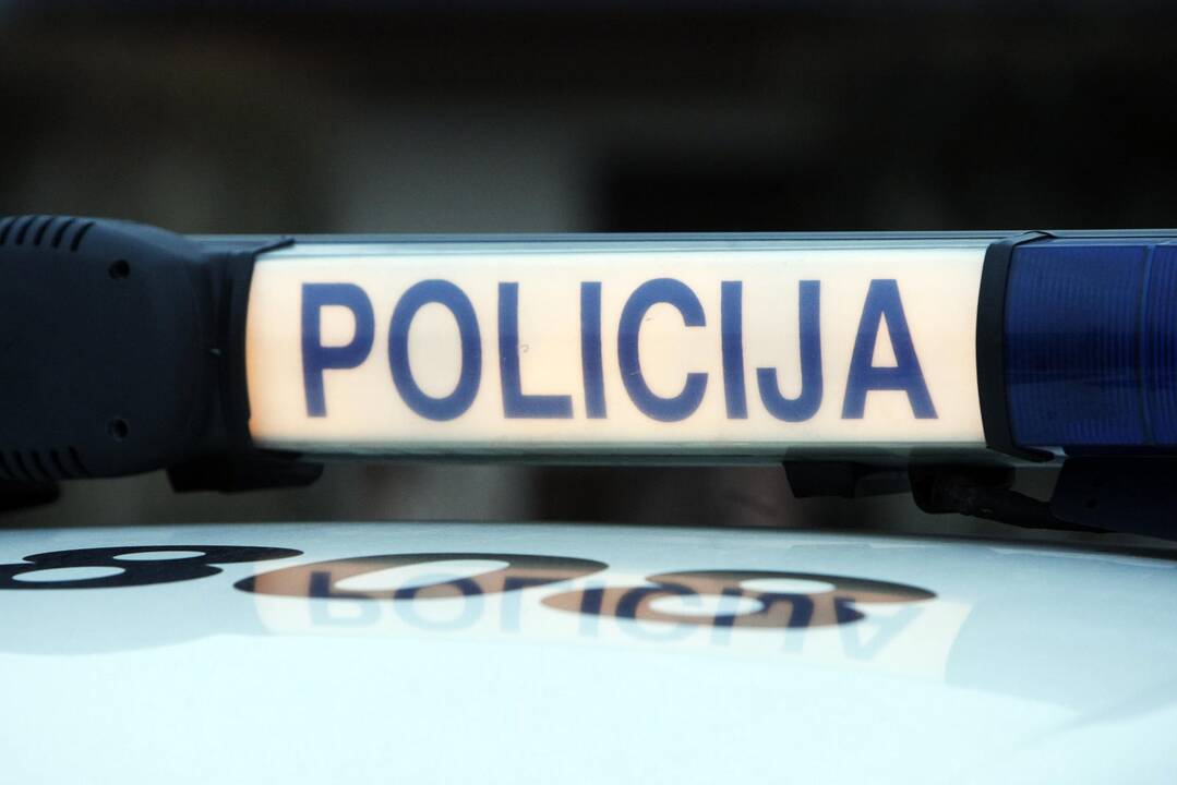 Realybė: vasarą, ypač masinių švenčių metu, uostamiesčio pareigūnai yra įsitempę.