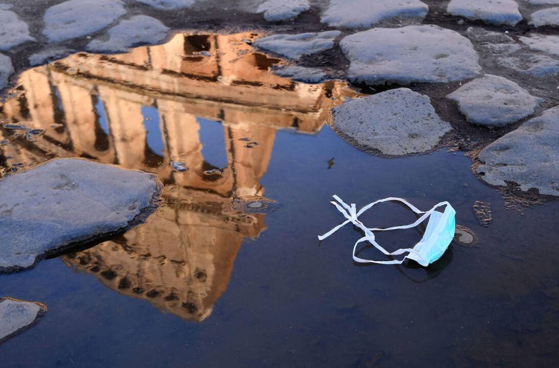 Milžiniškas aukų skaičius: Italijoje koronavirusas pasiglemžė dar 651 gyvybę