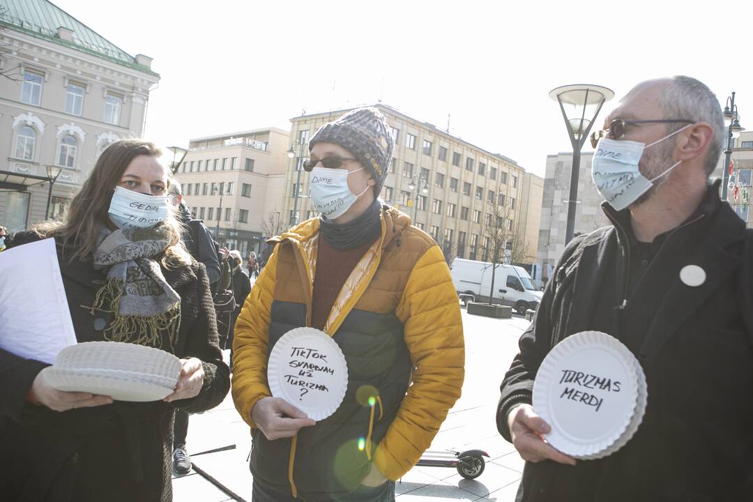 Protestas Vilniuje „Paskutinė verslo vakarienė“ 