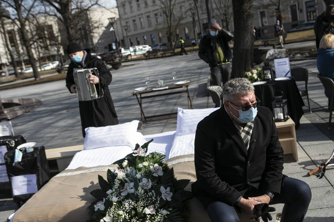 Protestas Vilniuje „Paskutinė verslo vakarienė“ 