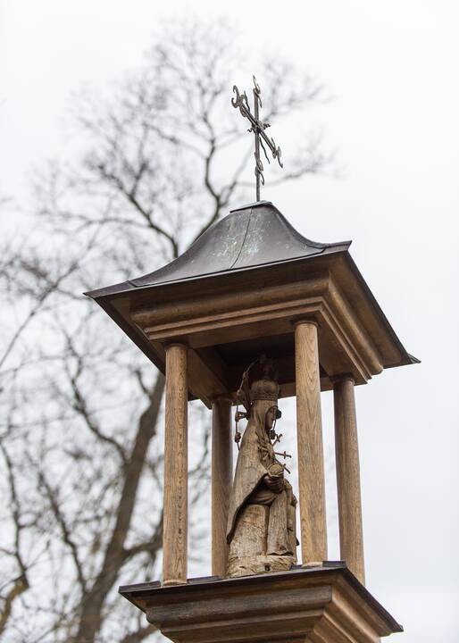 Vienybė: Vilniuje, Antakalnyje, stovinti Išganytojo bažnyčia su trinitorių vienuolynu ir Sapiegų rūmais kadaise sudarė didingą ansamblį.