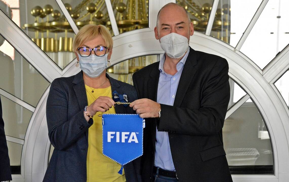 Ministrė J. Šiugždinienė susitiko su FIFA turnyrų vadovu J. Yarza