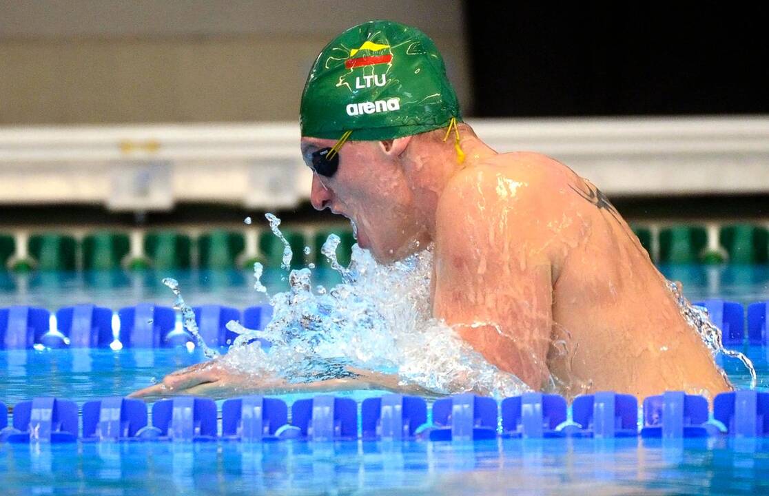 G. Titenis laimėjo bronzą, R. Meilutytė pateko į finalą