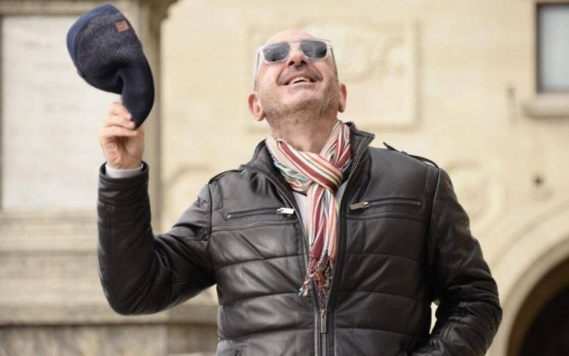 San Marinui „Eurovizijoje“ atstovaus turkų kilmės dainininkas