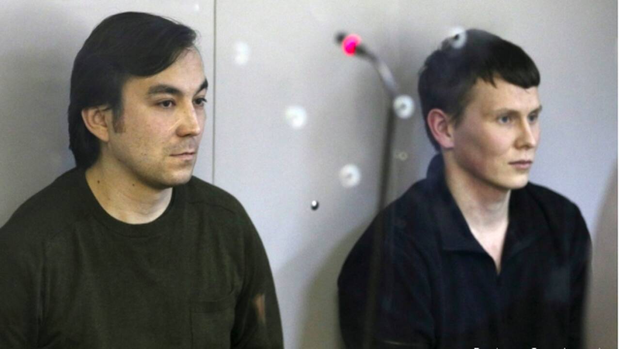Ukrainos teismas dviem įtariamiems Rusijos kariams buvo negailestingas