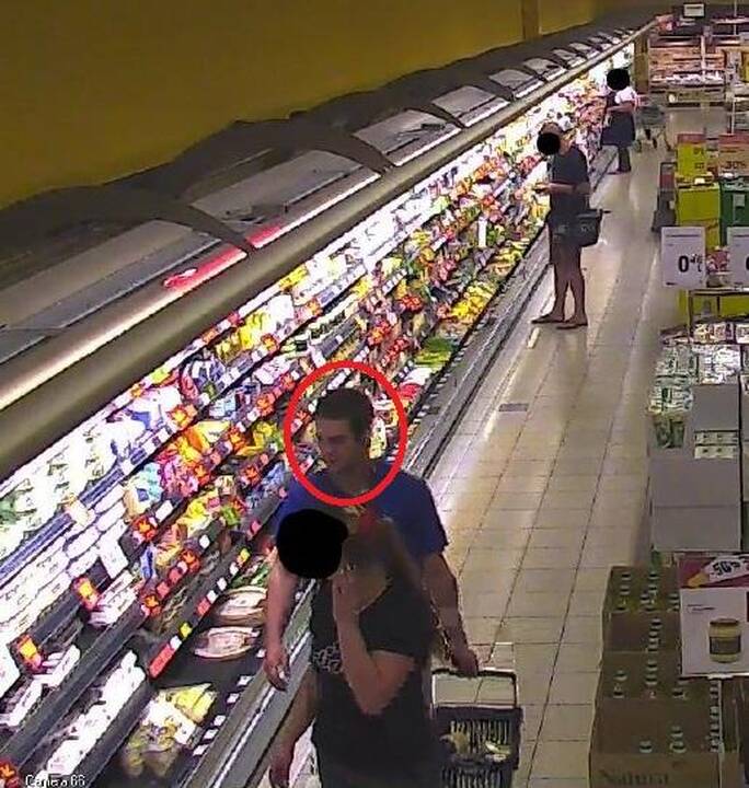 Visą parą dirbančioje „Maximoje“ atsiskaitė padirbtais pinigais (gal atpažįstate?)