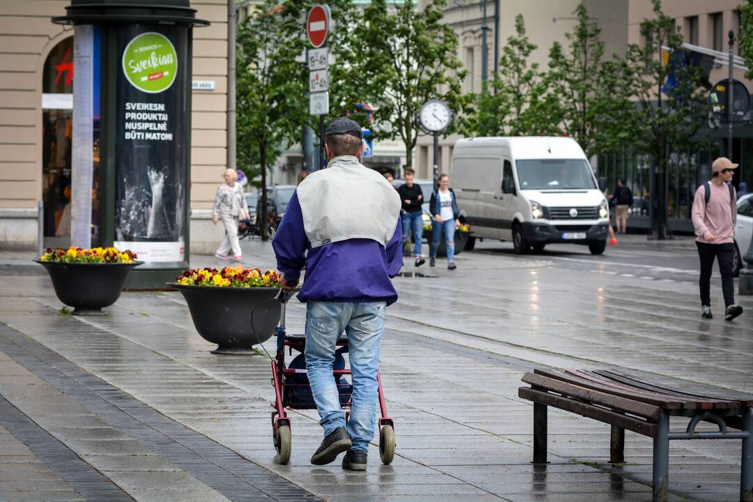 Nori didinti bedarbių pašalpas, bet bus papildomų sąlygų
