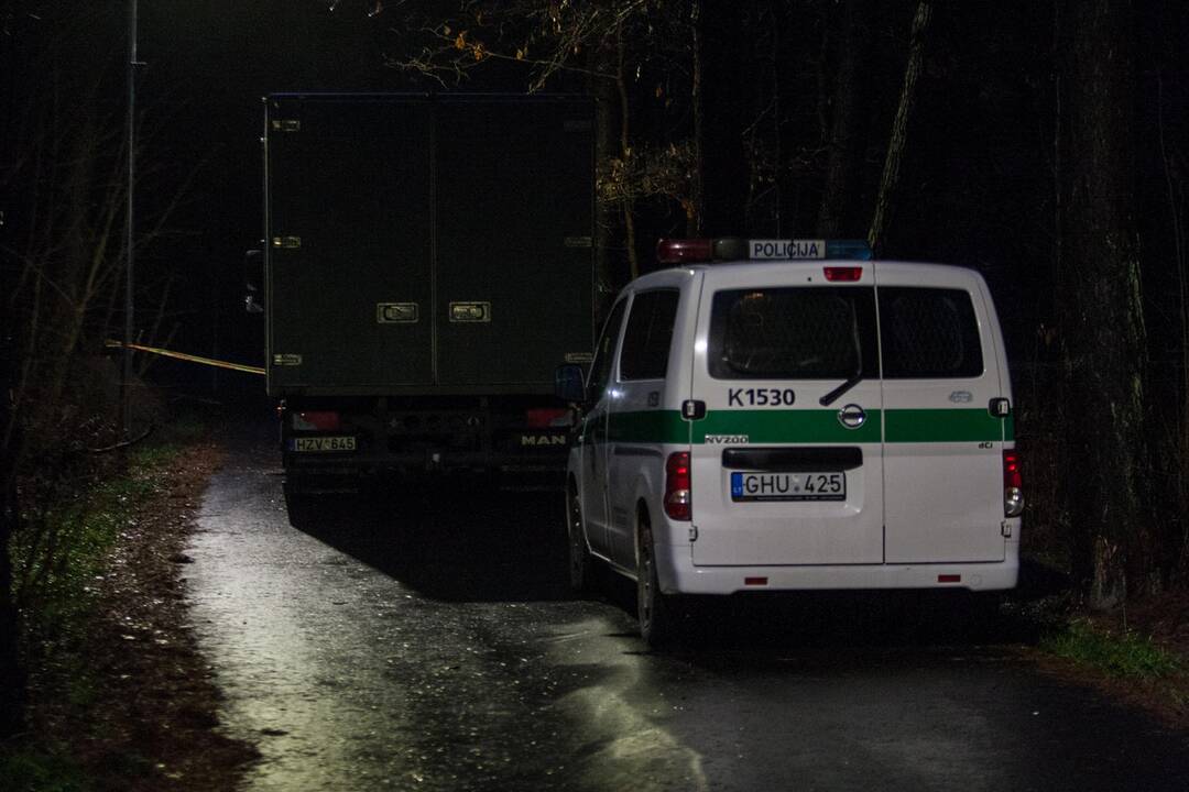 Dėl sprogmens Kleboniškio miške – tarnybų sujudimas