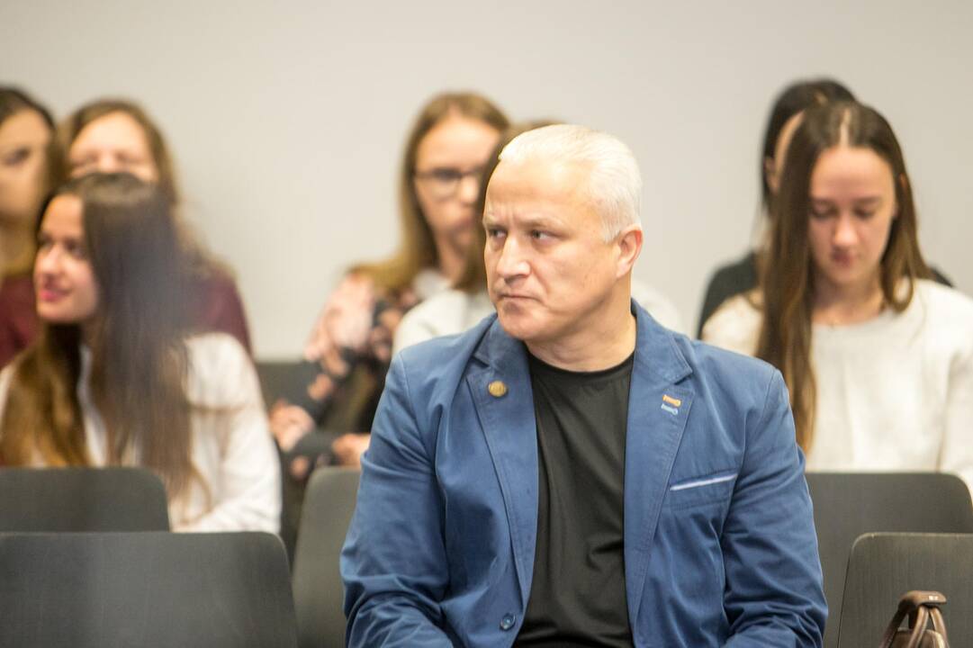 Įtariamų D. Bugavičiaus žudikų teismas